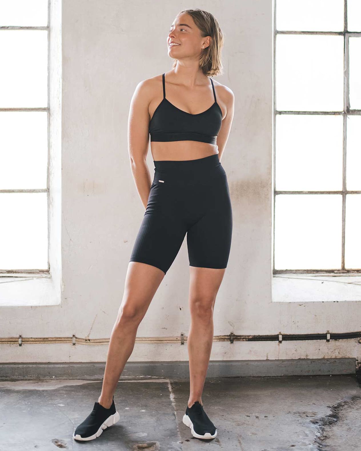 black ribbed seamless biker shorts